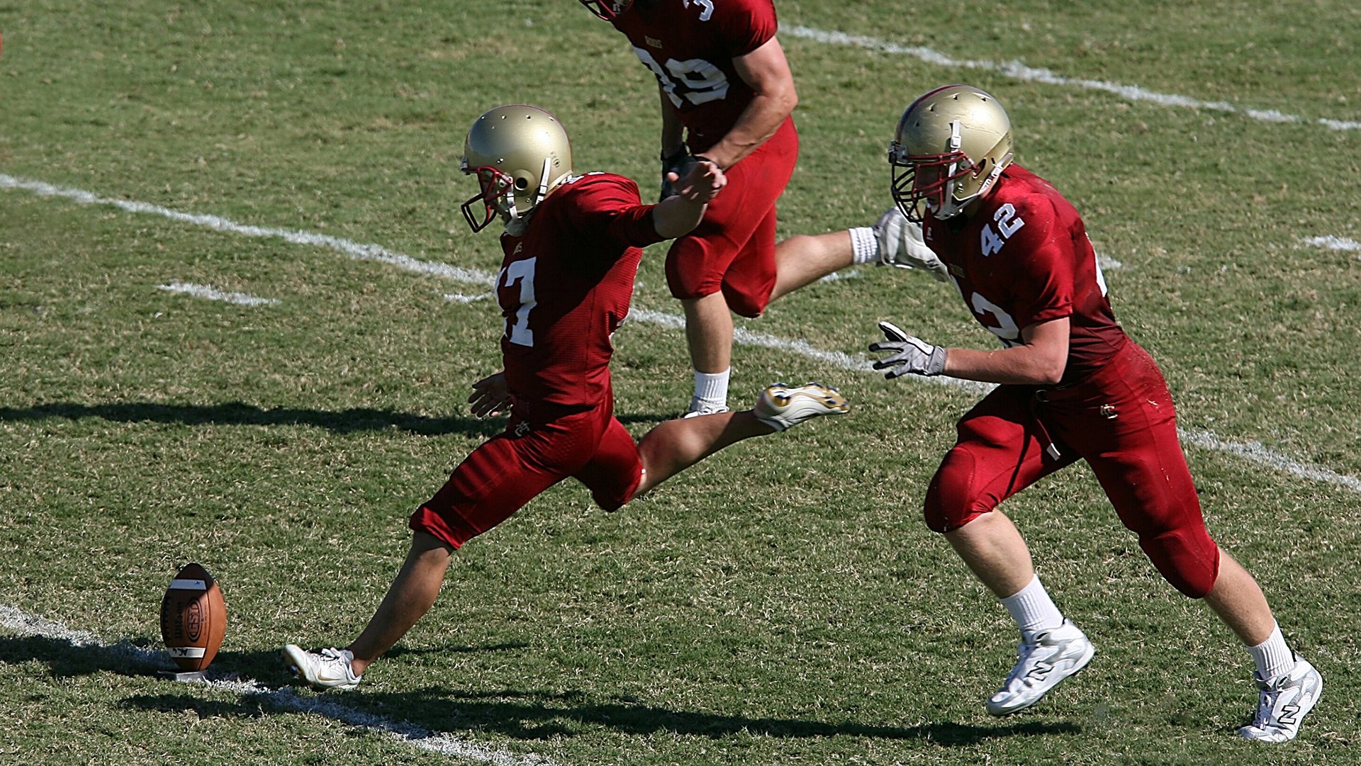 爱尔兰女子橄榄球赛事吸引更多赞助商，爱尔兰式橄榄球